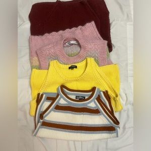 Bundle of Sleevless Sweater